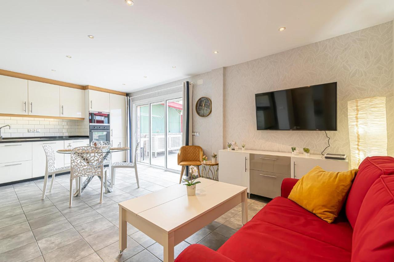 Penthouse Manureva By Pajarito Holidays Лос Кристианос Экстерьер фото